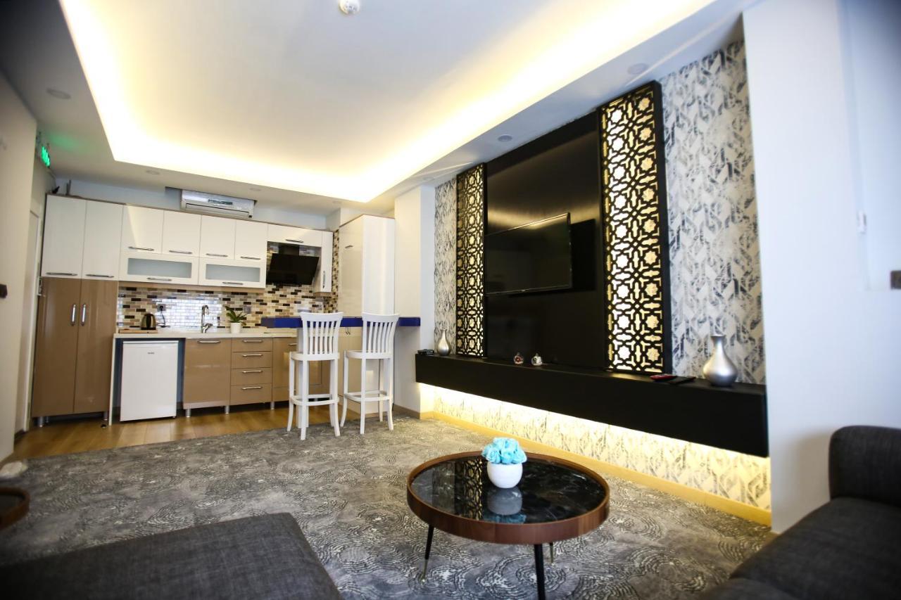 Random Suit Otel Istanbul Exterior photo